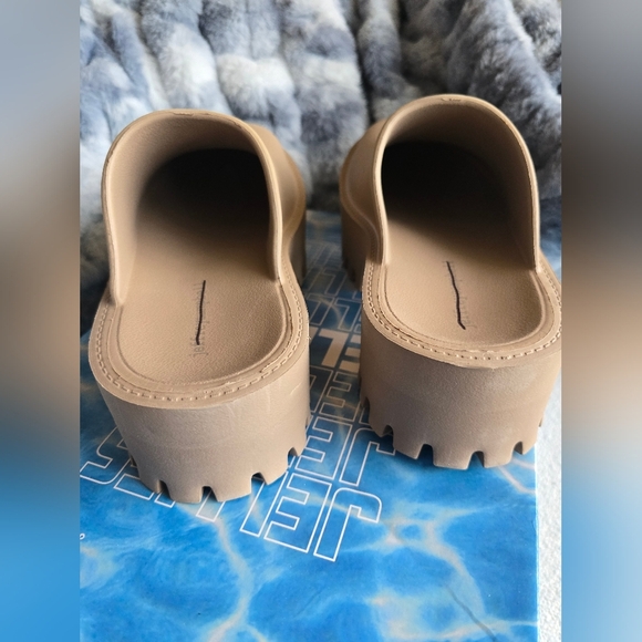 Jeffrey Campbell Tan Mules - Picture 7 of 12